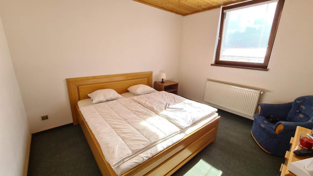 Apartman Kragujevska Жилина Экстерьер фото