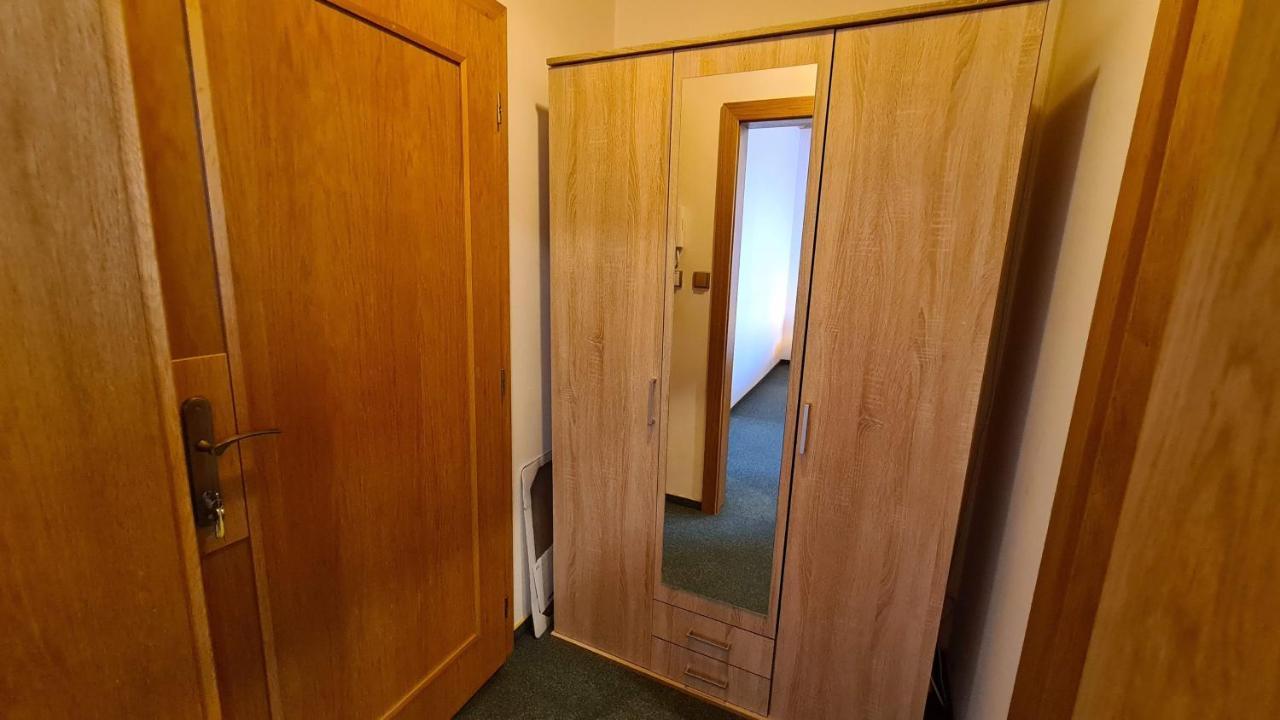 Apartman Kragujevska Жилина Экстерьер фото