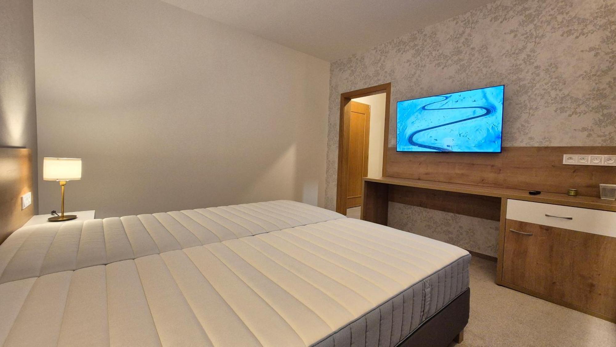 Apartman Kragujevska Жилина Экстерьер фото