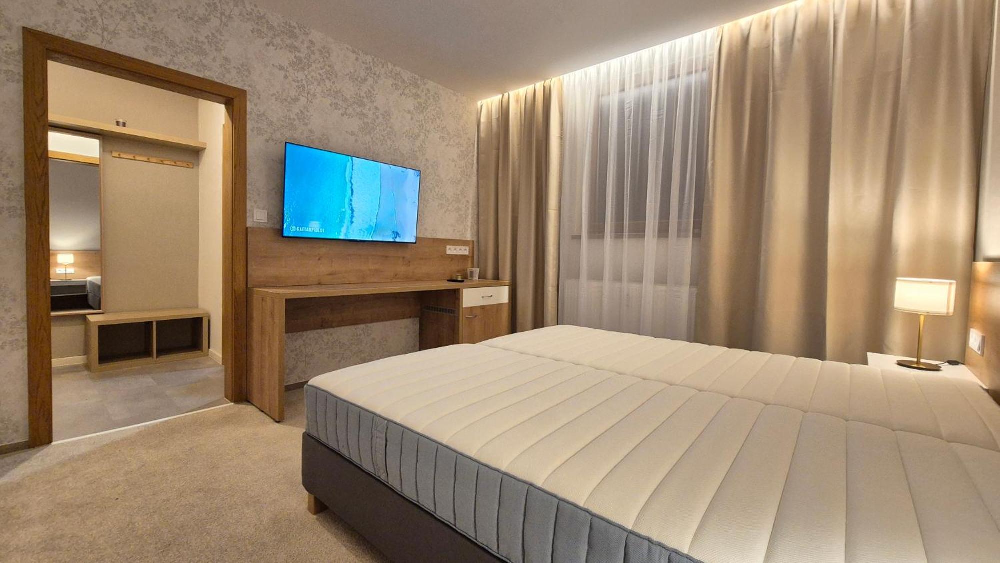 Apartman Kragujevska Жилина Экстерьер фото